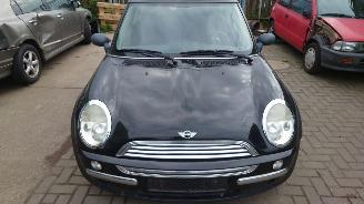 Mini One 2003 1.6 16v W10B16A Zwart 668 onderdelen picture 8