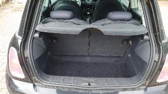 Mini One 2003 1.6 16v W10B16A Zwart 668 onderdelen picture 5