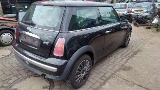 Mini One 2003 1.6 16v W10B16A Zwart 668 onderdelen picture 6