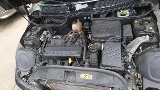 Mini One 2003 1.6 16v W10B16A Zwart 668 onderdelen picture 10