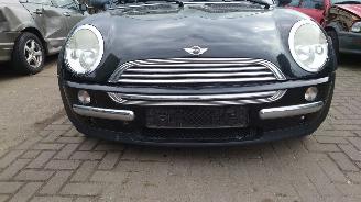 Mini One 2003 1.6 16v W10B16A Zwart 668 onderdelen picture 9