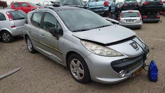 Peugeot 207 2009 1.4 VTI 8FS Zilver EZR onderdelen picture 6