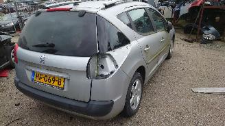 Peugeot 207 2009 1.4 VTI 8FS Zilver EZR onderdelen picture 4