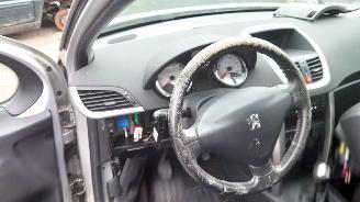 Peugeot 207 2009 1.4 VTI 8FS Zilver EZR onderdelen picture 12