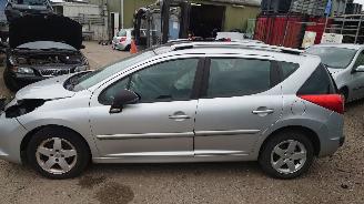 Peugeot 207 2009 1.4 VTI 8FS Zilver EZR onderdelen picture 2