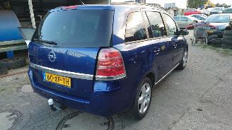 Opel Zafira 2007 1.9 CDTI Z19DT Blauw Z21B onderdelen picture 4