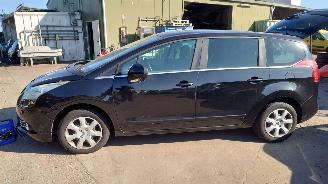 Peugeot 5008 2010 1.6 HDI 9HZ Zwart KTVD onderdelen picture 3