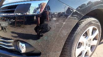 Peugeot 5008 2010 1.6 HDI 9HZ Zwart KTVD onderdelen picture 2