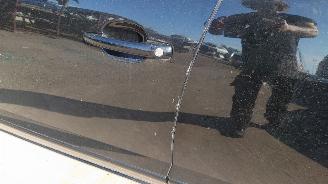 Peugeot 5008 2010 1.6 HDI 9HZ Zwart KTVD onderdelen picture 4