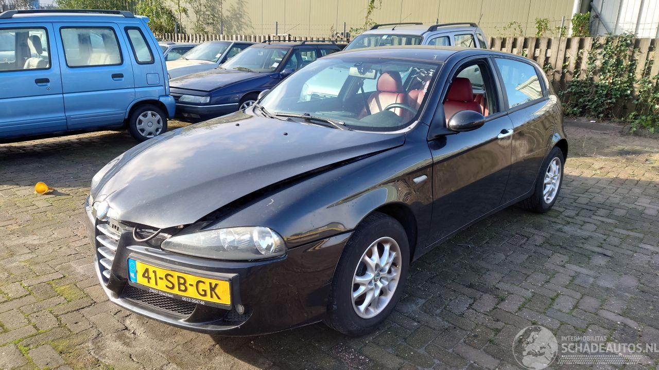 Alfa Romeo 147 2005 1.6 16v AR37203 Zwart 846/A onderdelen