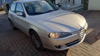 Alfa Romeo 147 2007 2.0 16v AR32310 Zilver 565/A onderdelen picture 7