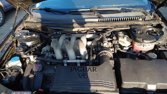 Jaguar X-type 2005 2.1 V6 YB Zwart PEC onderdelen picture 12