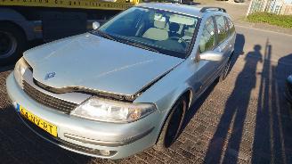 uszkodzony samochody osobowe Renault Laguna 2 2004 1.8 16v F4P JR5010 Grijs TEB64 onderdelen 2004/3