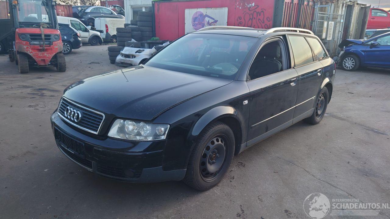 Audi A4 2001 2.0 20v ALT FTX Zwart LY9B onderdelen