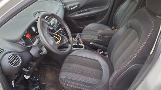 Fiat Punto Evo 2010 1.4 16v 955A6 Wit 296 onderdelen picture 9