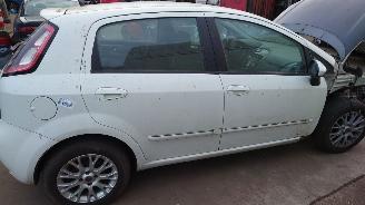 Fiat Punto Evo 2010 1.4 16v 955A6 Wit 296 onderdelen picture 5