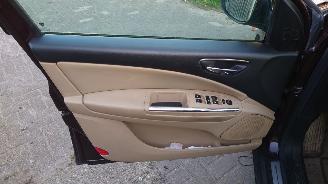 Lancia Delta 844 2012 1.6D 844A3 Rood 150 onderdelen picture 14