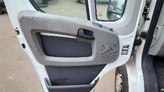 Peugeot Boxer 2007 2.2 HDI 4HU Wit 249 EWP onderdelen picture 13