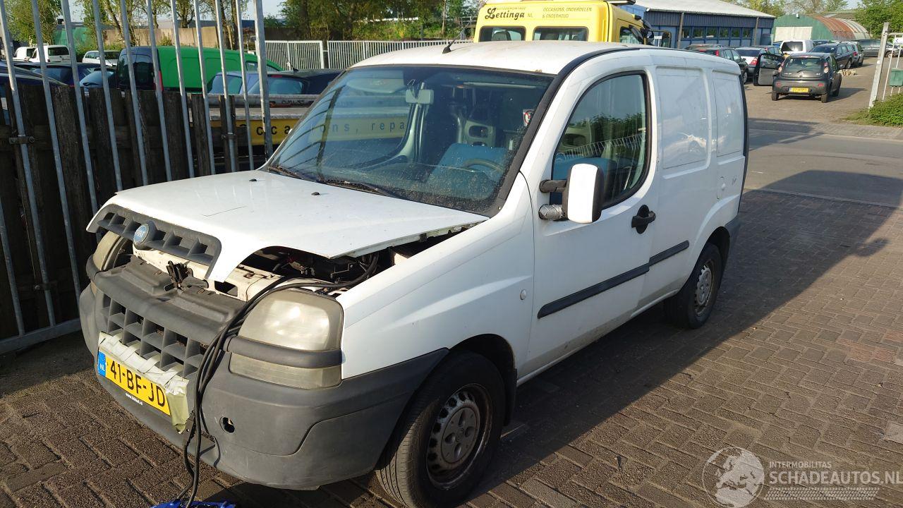 Fiat Doblo 2002 1.9 JTD 182B9 Wit 249 onderdelen