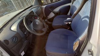 Fiat Doblo 2002 1.9 JTD 182B9 Wit 249 onderdelen picture 10