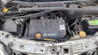 Opel Meriva 2004 1.8 16v Z18XE Zilver Z157 onderdelen picture 9