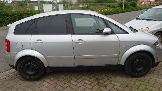 Audi A2 2001 1.4 16v AUA FDM Zilver LY7W onderdelen picture 6