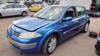 disassembly passenger cars Renault Mégane 2 2003 1.6 16v K4M JH3142 Blauw TEI45 onderdelen 2003/3