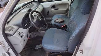 Renault Kangoo 2006 1.5 DCI K9K Wit CMB39 onderdelen picture 11
