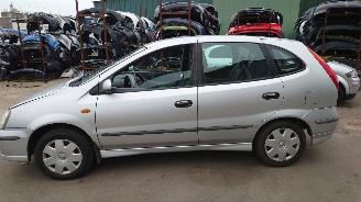 Nissan Almera-tino 2003 1.8 16v QG18 Zilver KL0 onderdelen picture 2