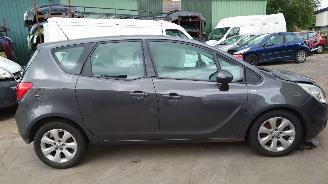 Opel Meriva B 2011 1.4 16v  T A14NET Grijs Z177 onderdelen picture 9