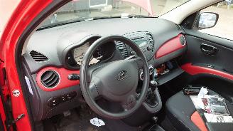 Hyundai I-10 2010 1.1 12v G4HG Rood H4 onderdelen picture 14