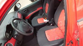 Hyundai I-10 2010 1.1 12v G4HG Rood H4 onderdelen picture 19