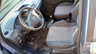 Opel Meriva 2005 1.6 16v Z16XE Grijs Z163 onderdelen picture 12