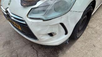 Citroën DS3 2013 1.2 12v HMZ Wit EWP onderdelen picture 2