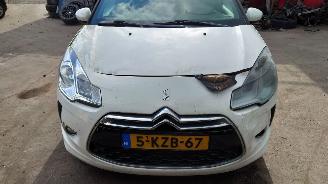 Citroën DS3 2013 1.2 12v HMZ Wit EWP onderdelen picture 12