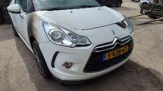 Citroën DS3 2013 1.2 12v HMZ Wit EWP onderdelen picture 11