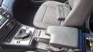 BMW 3-serie 2003 E46 316i N42B18A Zwart 475 onderdelen picture 26