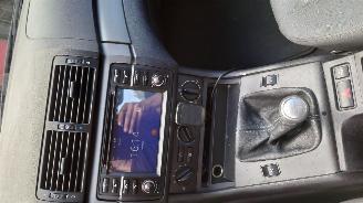 BMW 3-serie 2003 E46 316i N42B18A Zwart 475 onderdelen picture 22