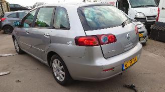 Fiat Croma 2006 2.2 16v 194A1 grijs 698/A onderdelen picture 3