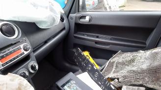 Mitsubishi Colt 2009 1.3 16v 4A90 Wit W16 onderdelen picture 17