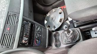 Opel Meriva A 2003 1.6 8v Z16SE Grijs Z157 onderdelen picture 11