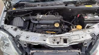 Opel Meriva A 2003 1.6 8v Z16SE Grijs Z157 onderdelen picture 7