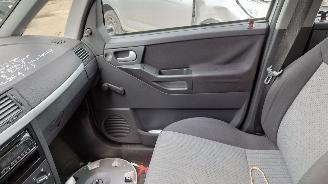Opel Meriva A 2003 1.6 8v Z16SE Grijs Z157 onderdelen picture 12