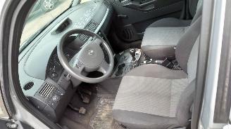 Opel Meriva A 2003 1.6 8v Z16SE Grijs Z157 onderdelen picture 9