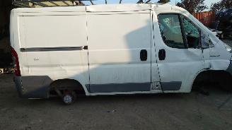 Peugeot Boxer 2009 2.2 HDI 4HV Wit onderdelen picture 5