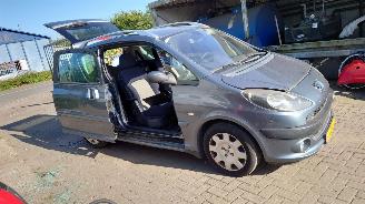 Peugeot 1007 2008 1.6 16v NFU Grijs EZW onderdelen picture 8