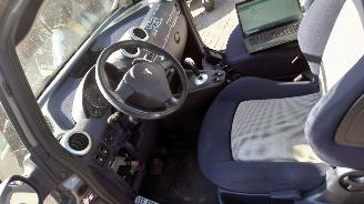 Peugeot 1007 2008 1.6 16v NFU Grijs EZW onderdelen picture 13
