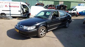 Salvage car Saab 9-3 2001 2.0 16v T B205E Zwart 170 onderdelen 2001/2