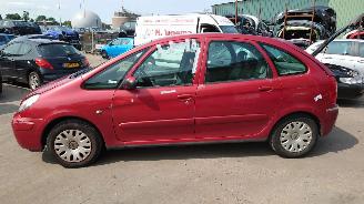 Citroën Xsara-picasso 2006 1.6 16v NFU Rood EKQ onderdelen picture 2