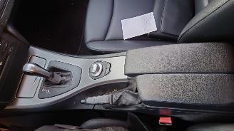 BMW 3-serie E91 2006 320D 204D4 M47N20 Grijs 354 onderdelen picture 23